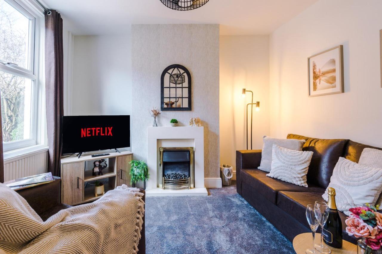Bright 2-Bed Cottage In Chester By 53 Degrees Property, Ideal For Couples & Small Groups, City Centre - Sleeps 6 Eksteriør billede