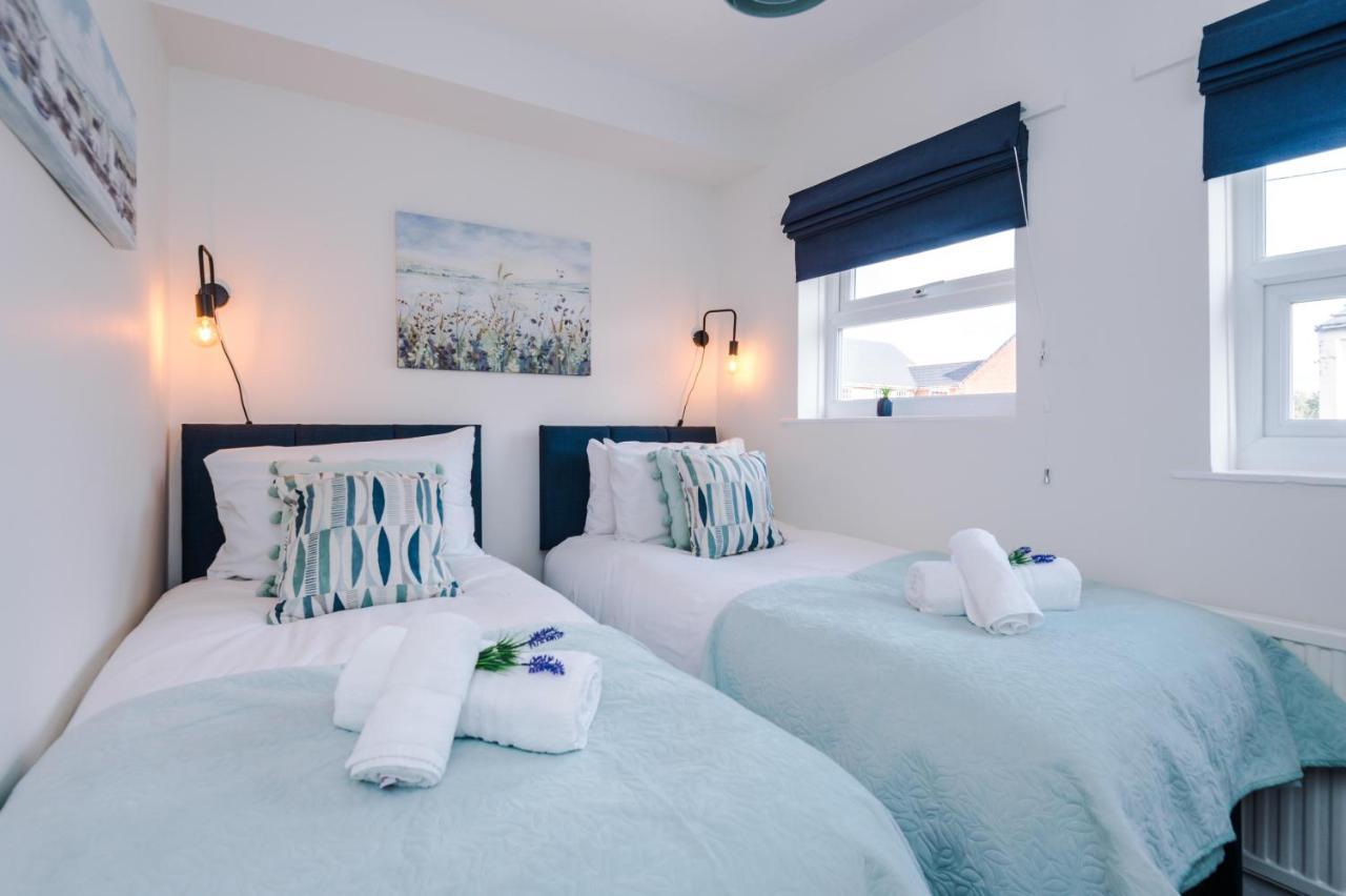 Bright 2-Bed Cottage In Chester By 53 Degrees Property, Ideal For Couples & Small Groups, City Centre - Sleeps 6 Eksteriør billede